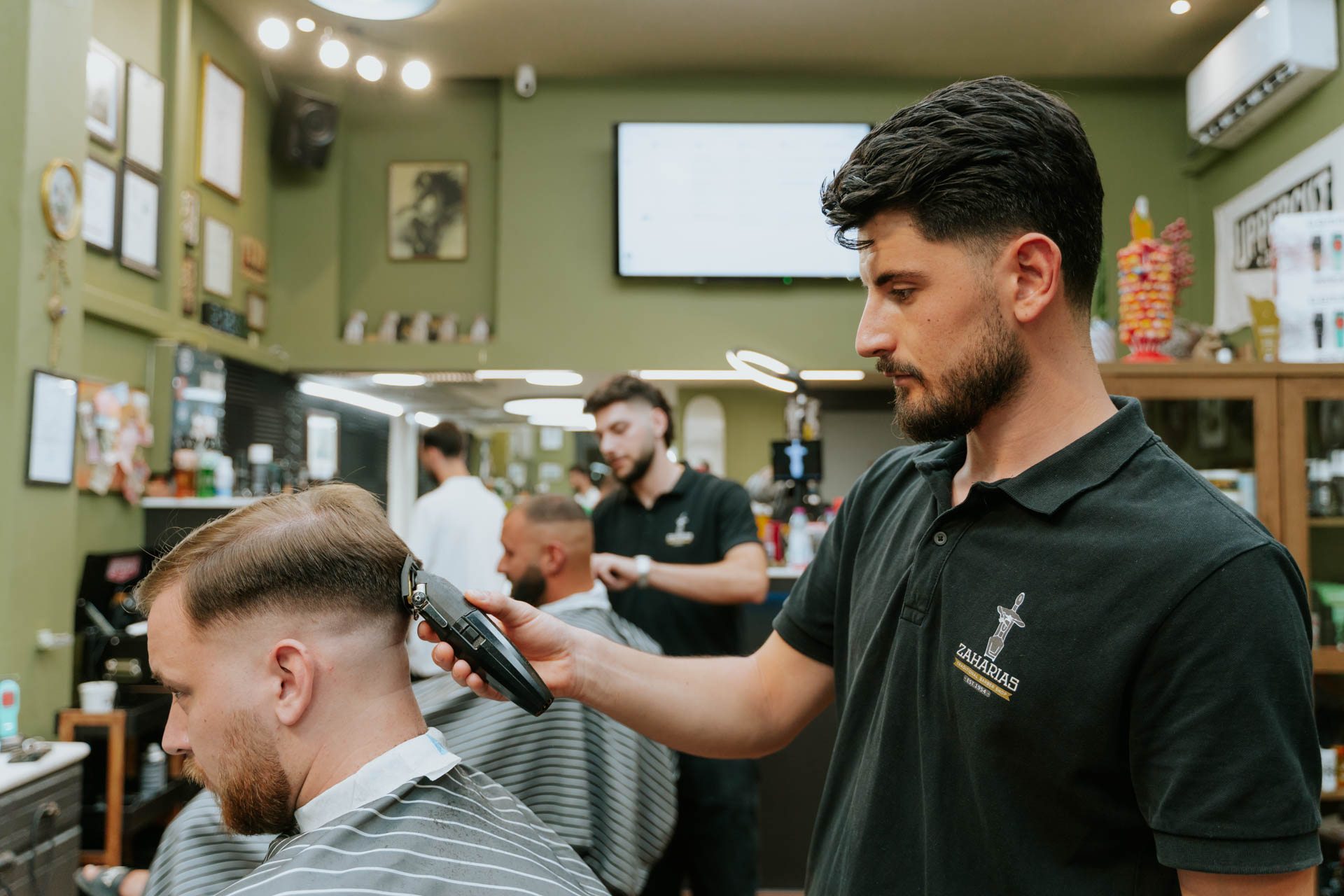 barber shop naxos get haircut zaharias 37